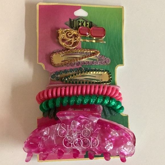 WICKED X Press On Nails and Wicked Hair Pieces and Clip. New With Tags. - Picture 10 of 12